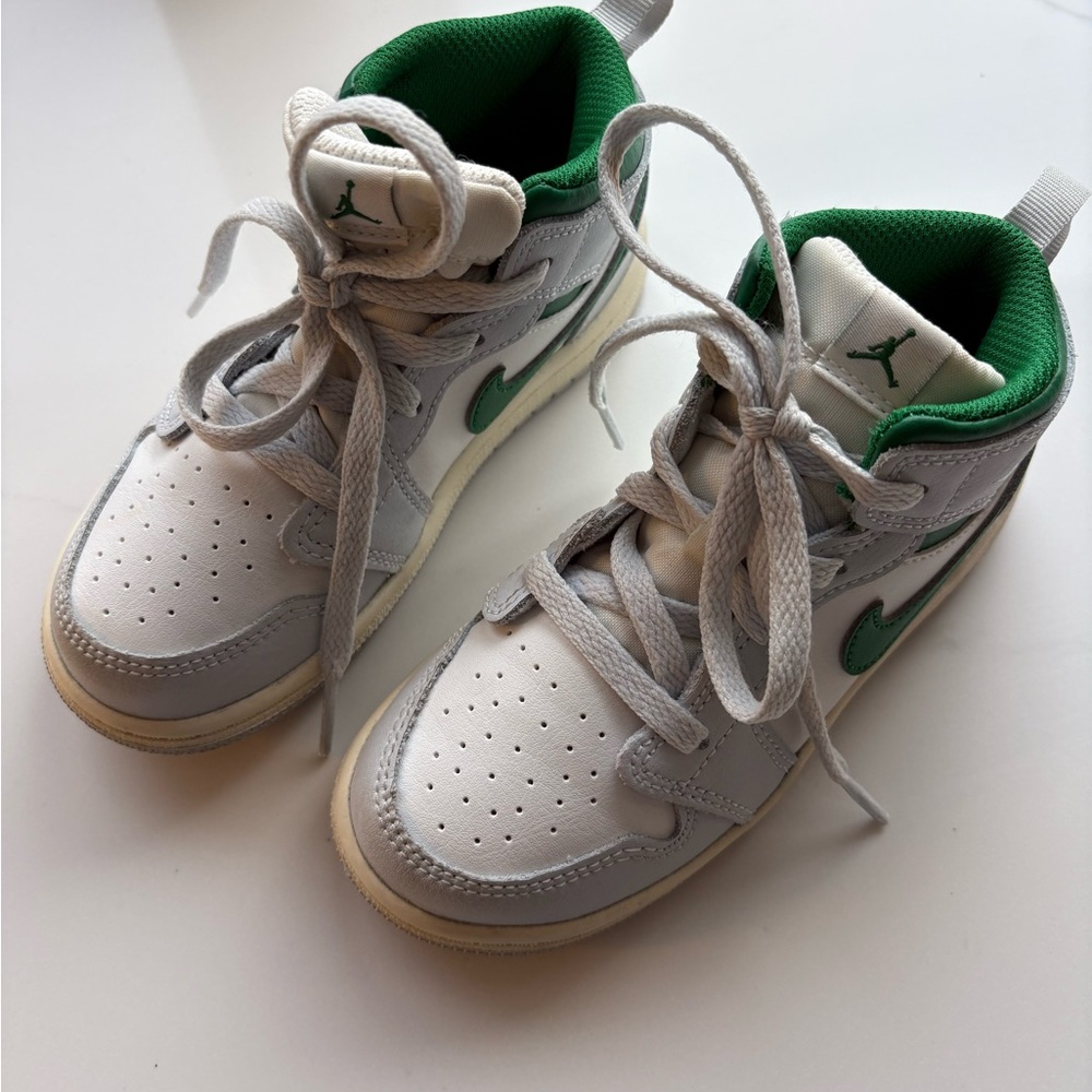 Nike Air Jordan 1 Mid (Toddler/Preschool)